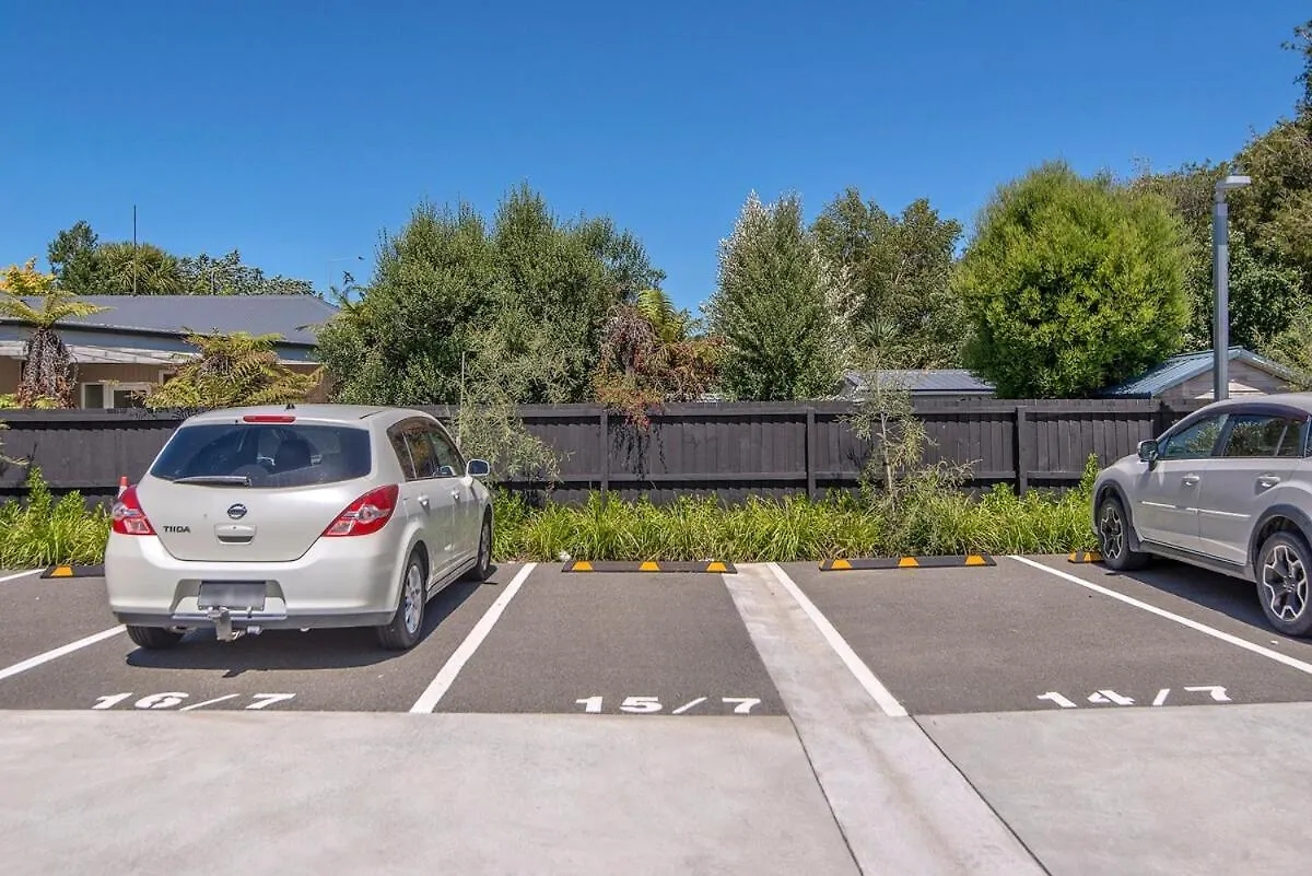 5 Minute Walk To Arena & Stadium Christchurch Apartment